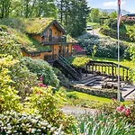 度假居 With Rhododendron Garden Near *